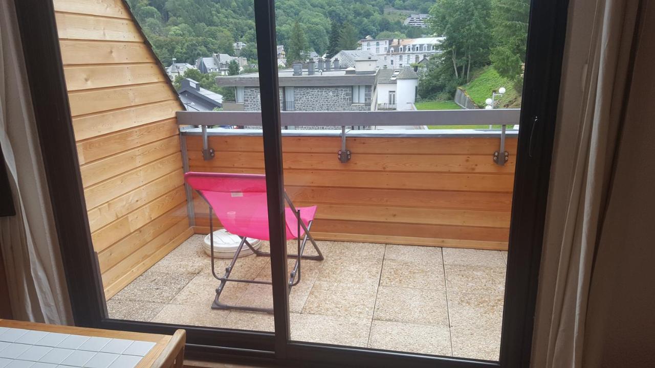 Chaleureux Avec Terrasse Ensoleillee 2 Etoiles Le Mont-Dore